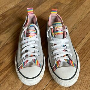 Converse All Star CTAS 669818F Wolf Gray Rainbow Stripe Juniors Girls Size 6